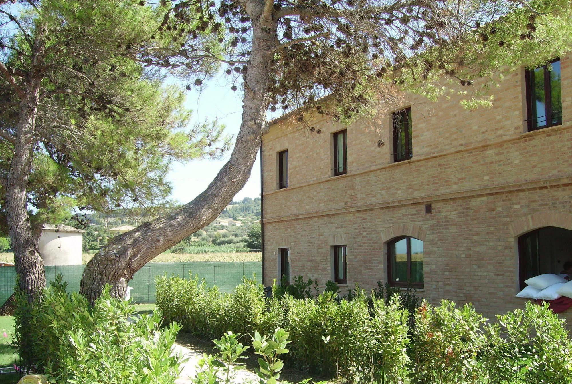 Agriturismo La Fonte Di San Girio Guest House Potenza Picena Luaran gambar