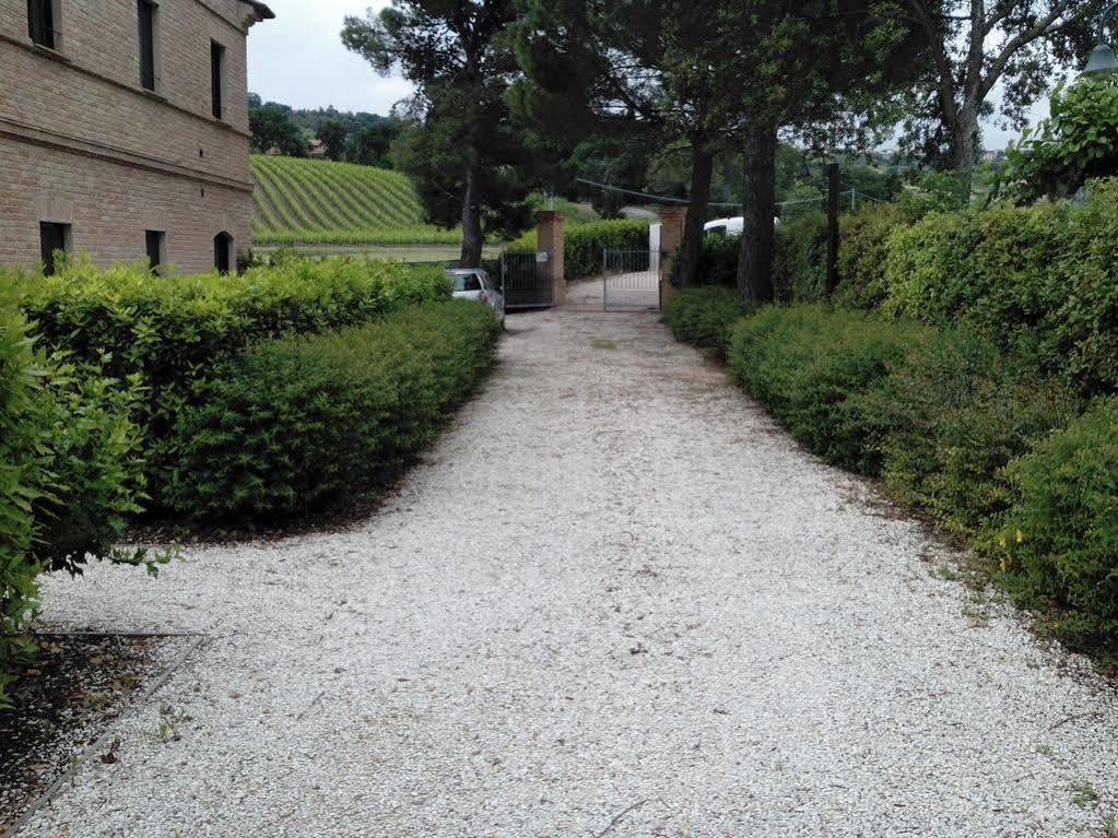 Agriturismo La Fonte Di San Girio Guest House Potenza Picena Luaran gambar