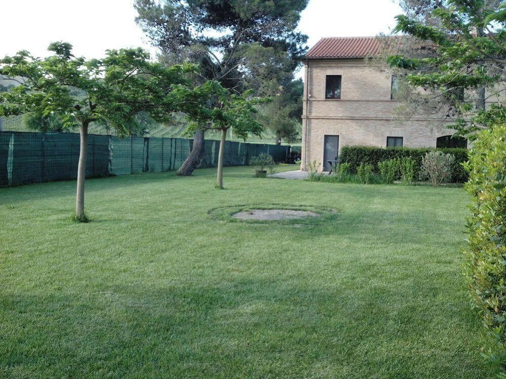 Agriturismo La Fonte Di San Girio Guest House Potenza Picena Luaran gambar